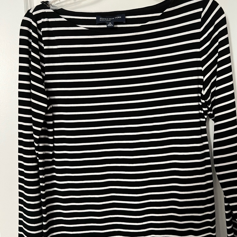 Jones New York top